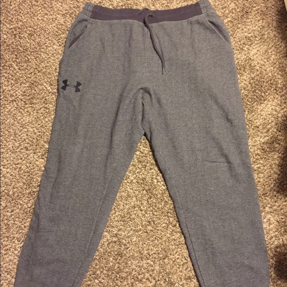 Under Armour sweat pants “jogger” bottoms